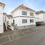 Central Studio Apartment Apt 103